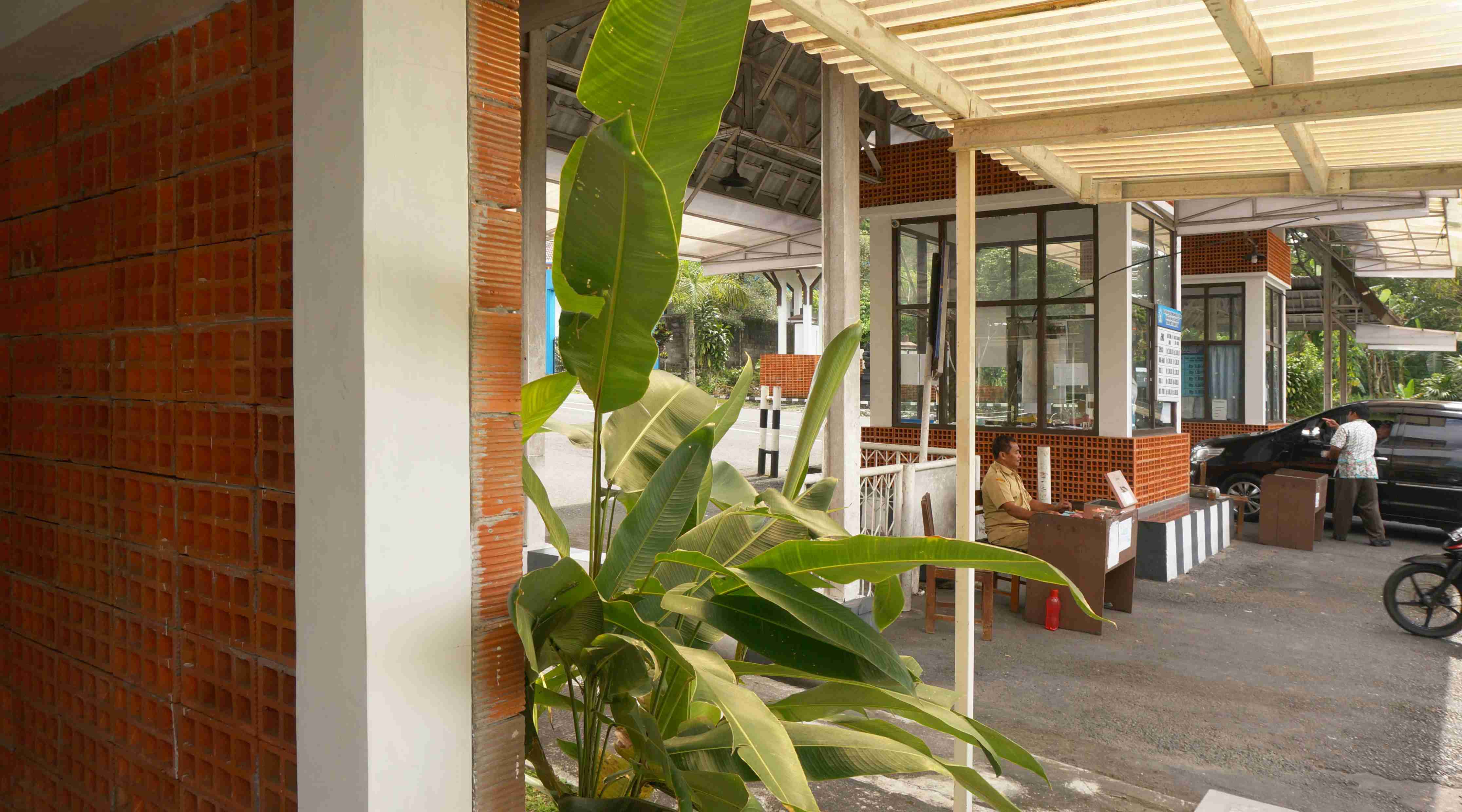 Terra | Gerbang Kaliurang Yogyakarta, image 3