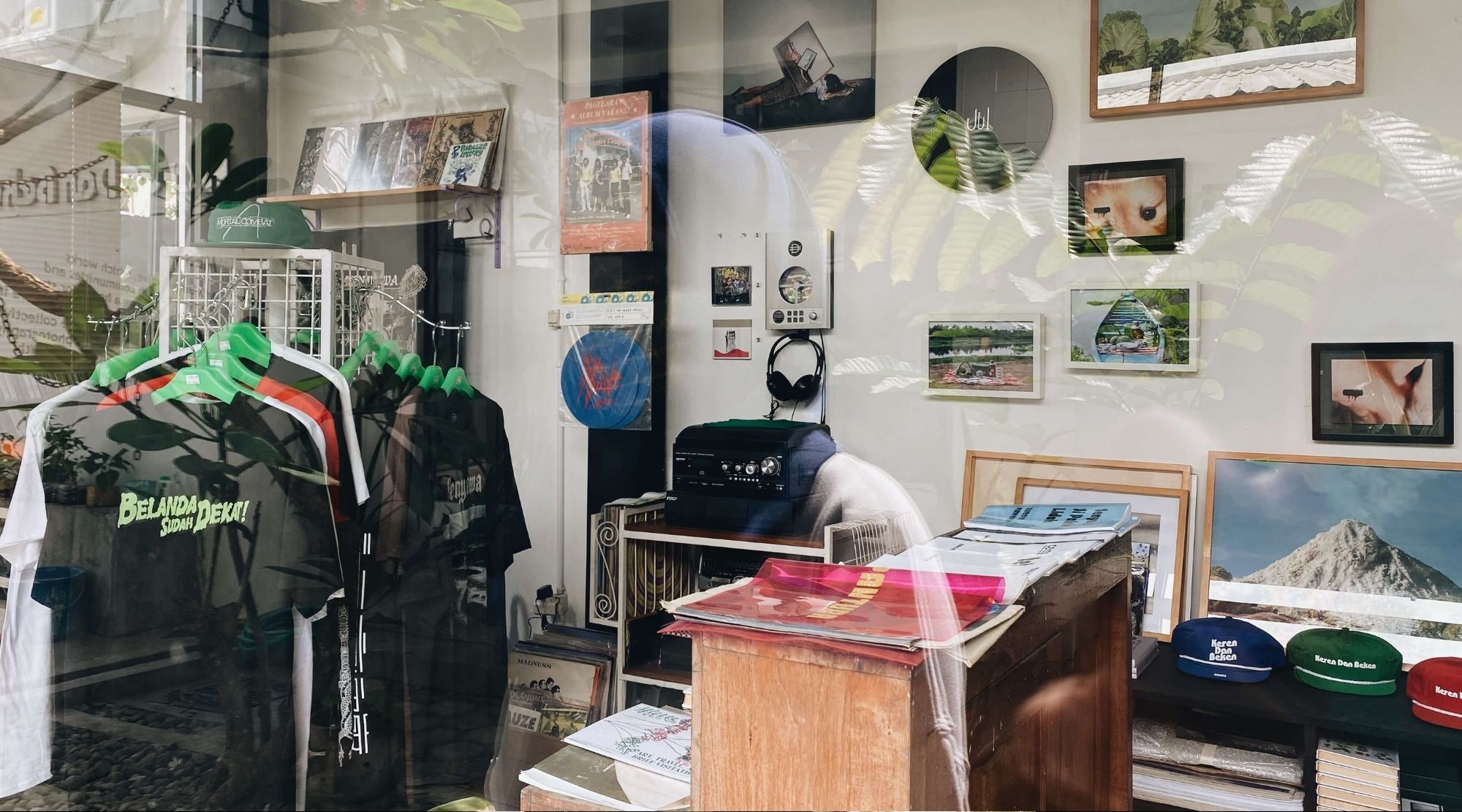 Ruang Mes 56 | A Cooperative Space for Art Et Cetera, image 6